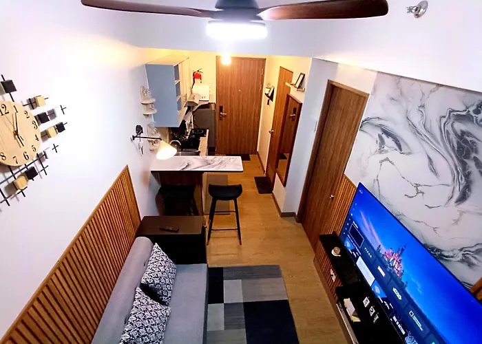 Apartamento Staycation Near Sm Bicutan & Airport With 3 Pools, 50"tv, Smart Projector, Soundbar & Karaoke Manila
